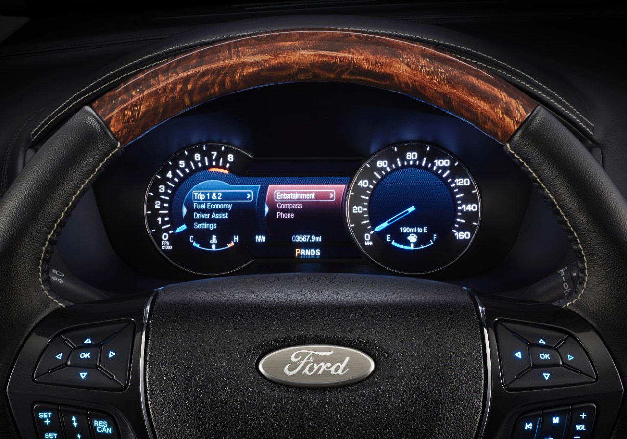 The 2016 Ford Explorer Platinum (Ford)